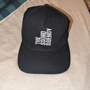 Black hat (The Sound Agency)